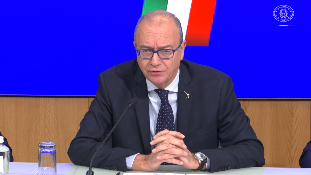 Valditara: “Aumentati di sei volte i fondi per la scuola in carcere. La pena deve tendere alla rieducazione, la scuola deve consentire a chi è caduto di potersi rialzare"