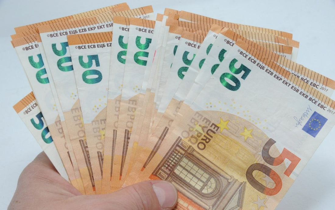 Carta del docente, indicazioni Uffici Scolastici su sentenze. Non possono attivare il bonus su richiesta