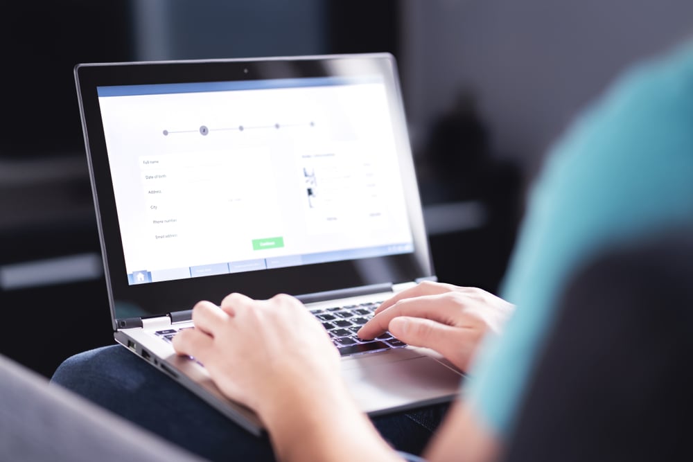 Skibidi, rizz, no cap: l'85% degli insegnanti confuso dallo slang Gen Alpha, cosa sta cambiando nelle aule?