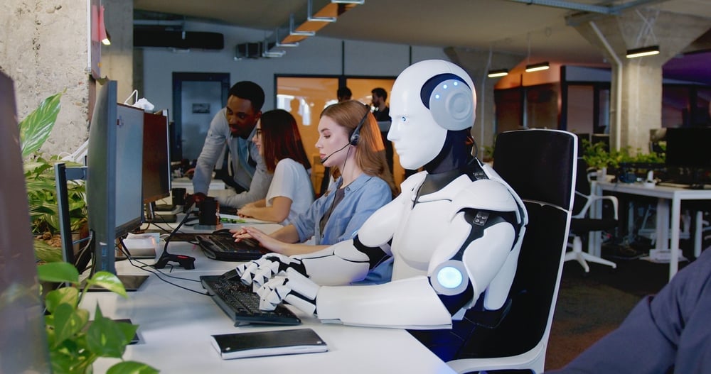 I bambini parlano con i robot come con gli amici? La ricerca in Polonia rivela cortesia e antropomorfizzazione nelle elementar