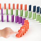 Montessori Domino Train™ - Dominojen Asettava Juna